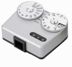 Voigtlander Meter VCII - Shoe Mounted Silicon Meter with LED readout - CHROME