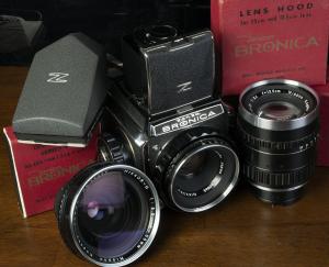 Bronica S2A Outfit 3 Lenses